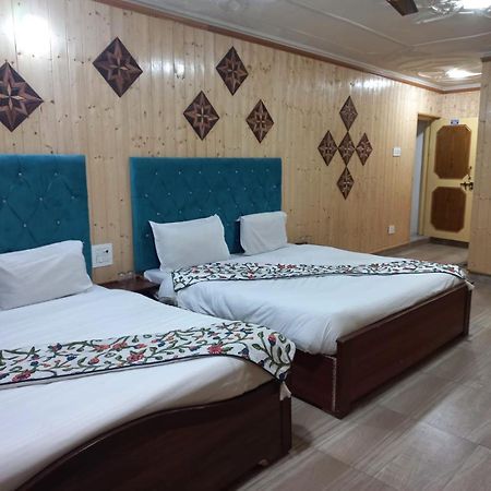 Srinagar Group Of Hotels Εξωτερικό φωτογραφία