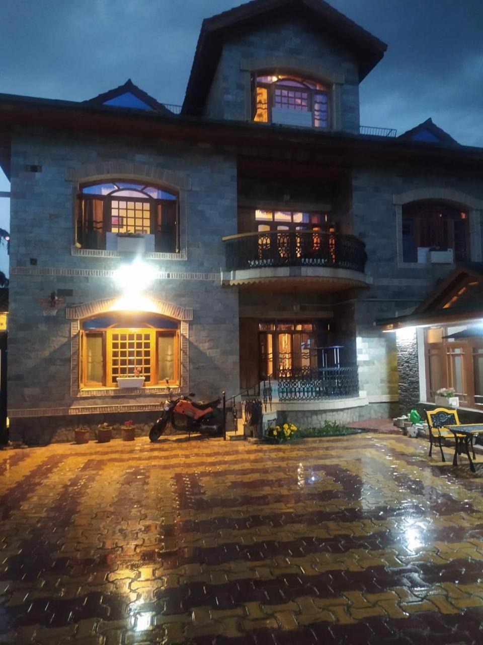 Srinagar Group Of Hotels Εξωτερικό φωτογραφία